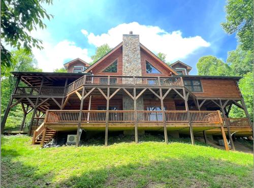 Hot Tub, Fire Pit, Views, Starlink Wi-fi in Jonathan Creek