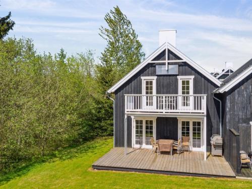  Holiday Home Tian by Interhome, Unterkunft in Gjern