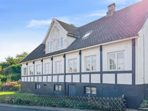 Holiday Home Sjard - 300m from the sea by Interhome in ไทย์น