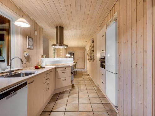 Holiday Home Mart - 1-6km from the sea by Interhome in Bredmose