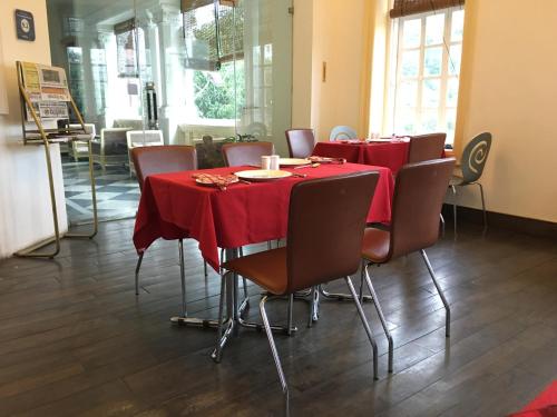The Harrington Residency – Calcutta, LA