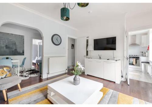 Elegant Flat in a Serene Edinburgh Neighbourhood, Edinburgh (photo 4)