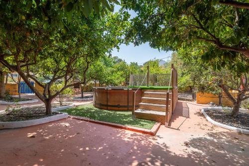 Villa Ojuelos Paraíso Natural – khách sạn tại Vega de San Mateo