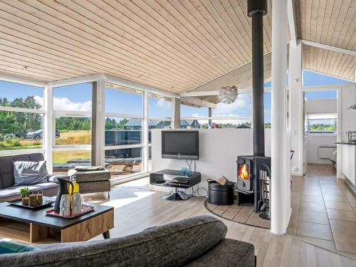 Holiday Home Vaula - 800m from the sea by Interhome in Lokken