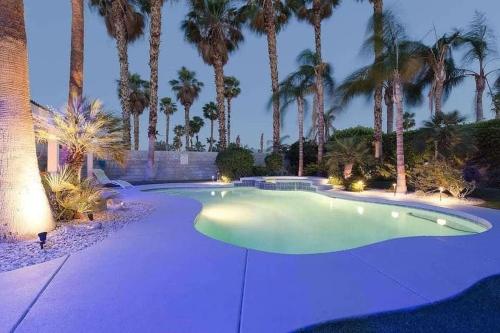 Risueno Retreat Home – khách sạn tại Tachevah
