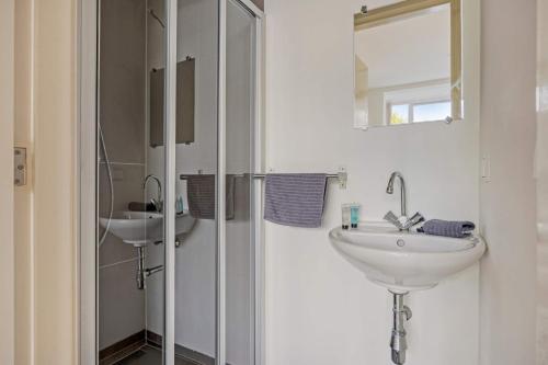 Modern & Bright Apartment in Central Rotterdam, Rotterdam (photo 3)