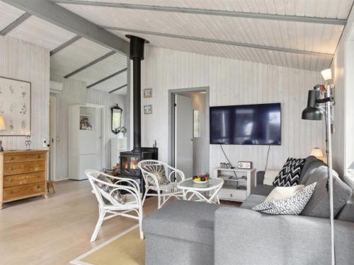 Holiday Home Marius - 30m from the sea by Interhome in Farevejle Kirkeby