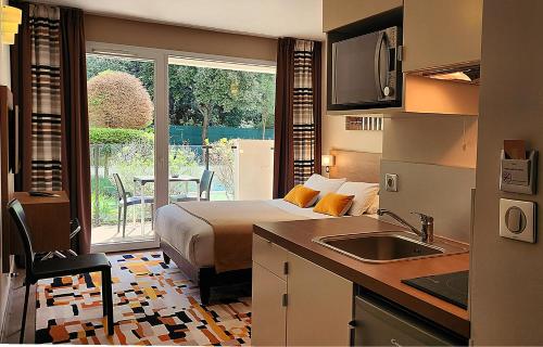 View, Forme-hotel & Spa Montpellier Sud-Est - Parc Expositions - Arena in Mauguio