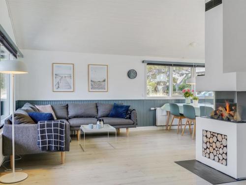 Holiday Home Ingobald - 1-5km from the sea by Interhome in Vejers Strand