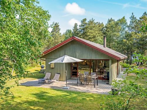 Holiday Home Yngvy - 1-3km from the sea by Interhome in Vejers Strand