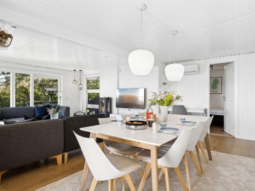 Holiday Home Gerwin - 150m from the sea by Interhome in Holme