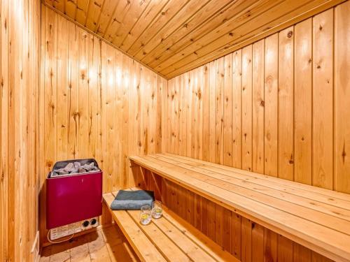 Holiday Home Åsa - 500m to the fjord by Interhome (Holiday Home Asa - 500m to the fjord by Interhome) in สกาเวน