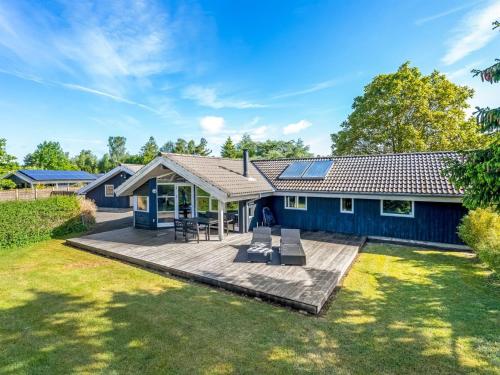 Holiday Home Selvi - 500m from the sea by Interhome – khách sạn tại Idestrup