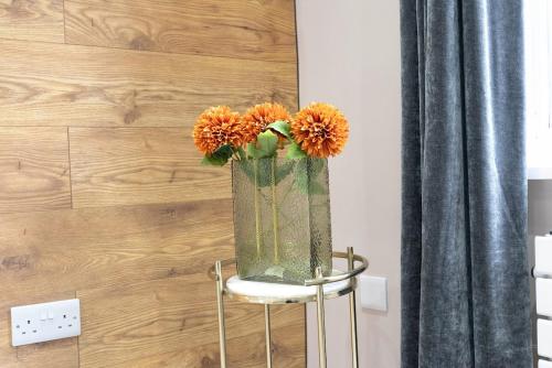 2BR Apt in London - 1 min From Metro to Central Ldn, London (photo 7)