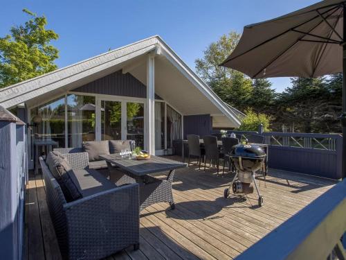 Holiday Home Ovine - 900m from the sea by Interhome in Vaeggerlose
