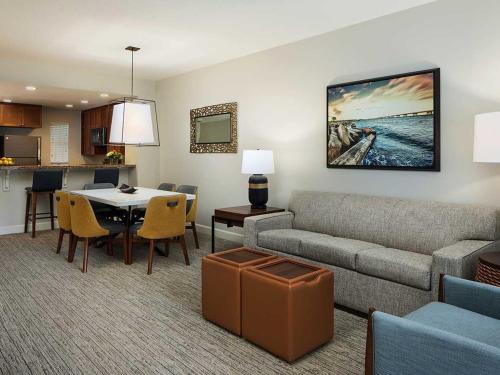 Sheraton Vistana Villages 1BR Apartment with Resort Access - image 10