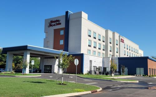 Hampton Inn & Suites by Hilton Somerset - 숙소 외관