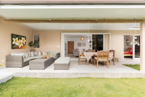 شرفة/ تراس, Fare Vaihi in بابارا