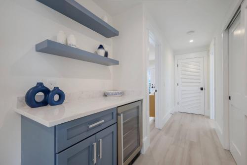 Majestic Summer - Brand New Home Anna Maria Island - image 3