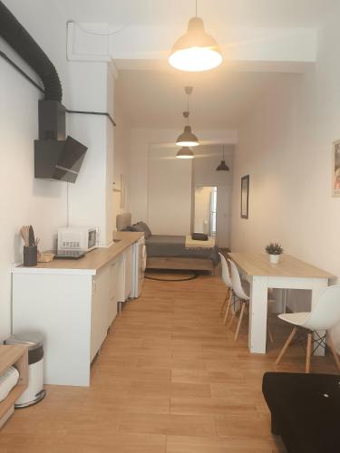 Central Cozy Ground Floor Studio, Valence (photo 3)