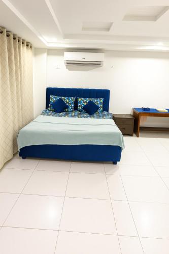 Comfortable Studio In Bahria town Islamabad - image 8
