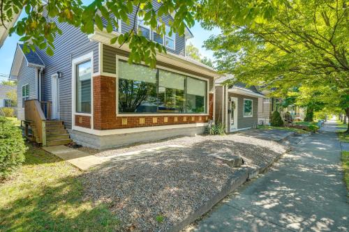 Bright New Albany Home 12 Mi to Churchill Downs in นิวอัลบานี (IN)