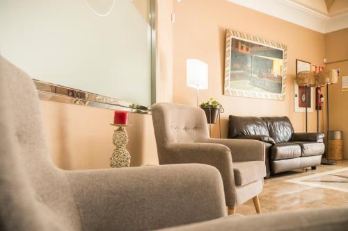 Hostal Carmen - image 6