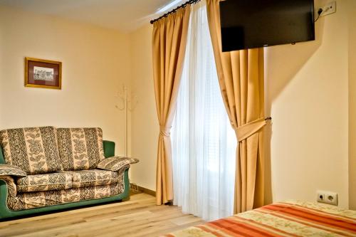 Hostal Carmen - image 14