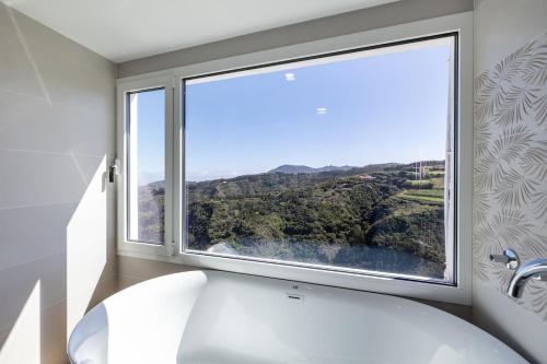 Penthouse with a View in Santa María de Guía