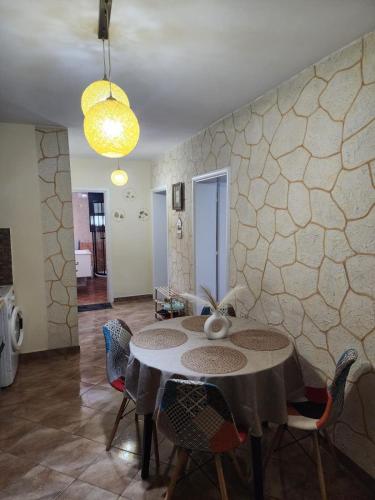 Arlo Nest Apartament, Tirana
