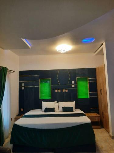 Murphy's Mansion Resort