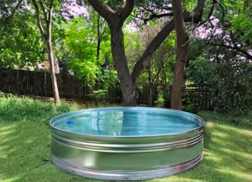 Stunning 4BD NEW Home by Downtown Austin with Pool & Patio in Austin, USA