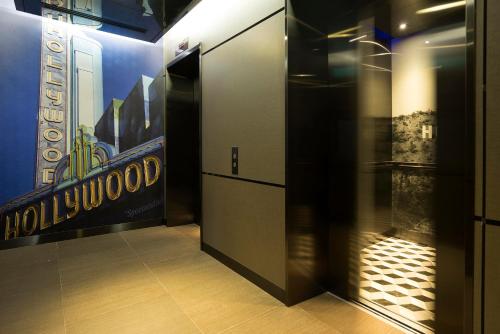 ホテル 81 ハリウッド5