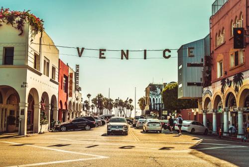 Fruit Hostel, Los Angeles