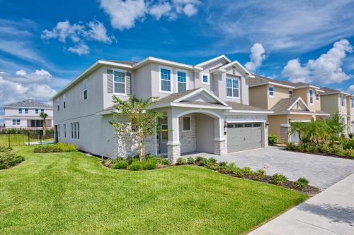 Gorgeous Home with Loft Area & Themed Rooms near Disney - 7687F - image 10