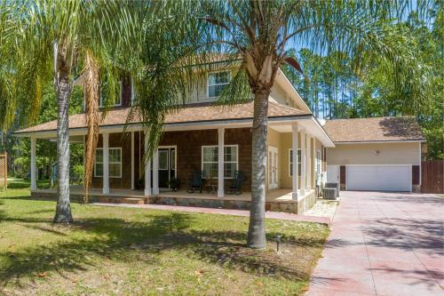 Aqua Dream - Home for 11 in Butler Beach