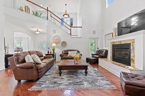 Aqua Dream - Home for 11 in Butler Beach