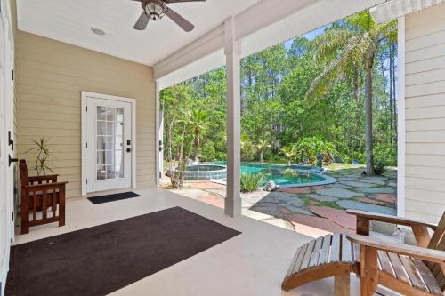 Aqua Dream - Home for 11 in Butler Beach