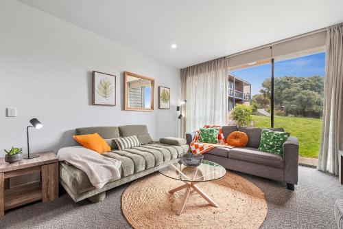 1BR Apartment 43 sleeps 5,Golf,Beach,Hot Springs