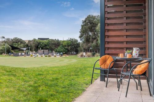 Exterior view, 1BR Apartment 43 sleeps 5,Golf,Beach,Hot Springs in Fingal