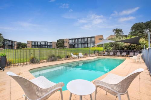 Mini golf course, 1BR Apartment 43 sleeps 5,Golf,Beach,Hot Springs in Fingal