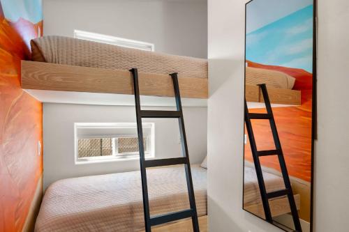 Downtown Kokopelli West 8 - Newly Remodeled Stylish Studio in Moab, USA
