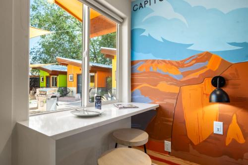 Downtown Kokopelli West #10 - Newly Remodeled Stylish Studio in Moab, USA