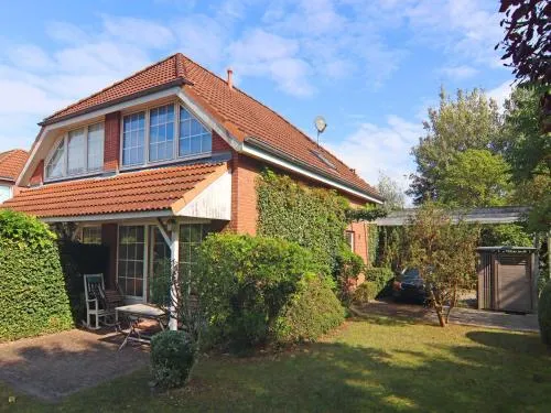 Doppelhaushälfte mit Garten nur 500m bis zumStrand in Grömitz, Deutschland