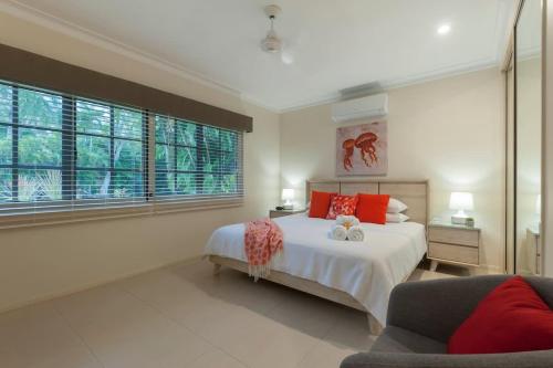 Paradise on Ruby - Port Douglas - image 2