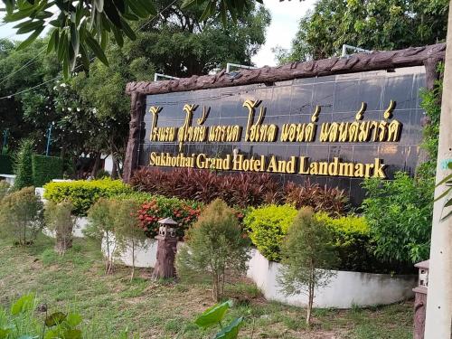 Sukhothaigrand hotel and landmark
