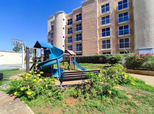 Lujoso apartamento vacacional in Porlamar