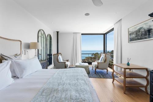 The 11 Camps Bay Villa - image 4