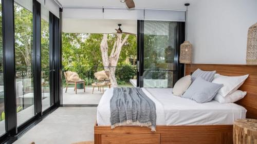 Azure Port Douglas - Luxurious & Modern - image 3