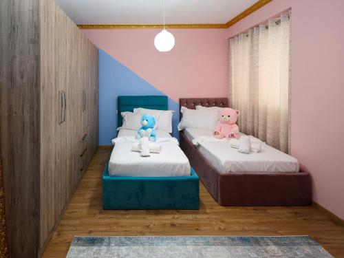 Said's Luxury Apartment - image 4